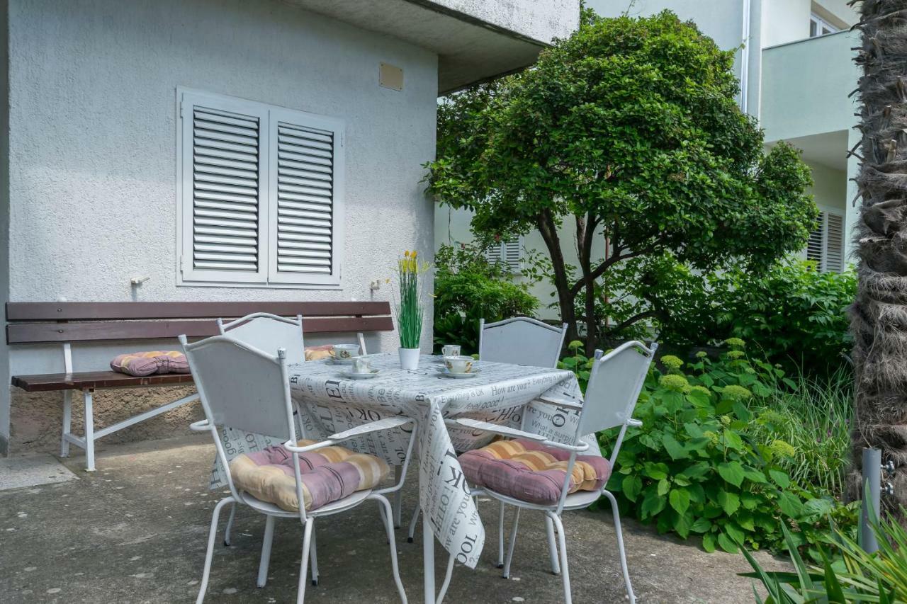 Apartments Miroslava Vodice Exterior foto